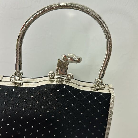 Black Evening Satin Rhinestones Beaded Purse With Chain - Picture 10 of 12